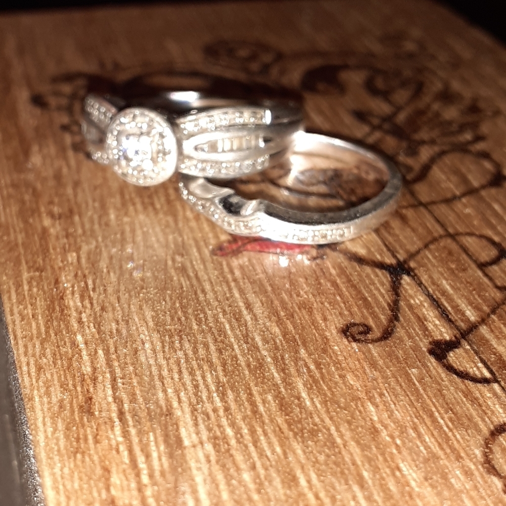 2/3 Car. Diamond Bridal Set!